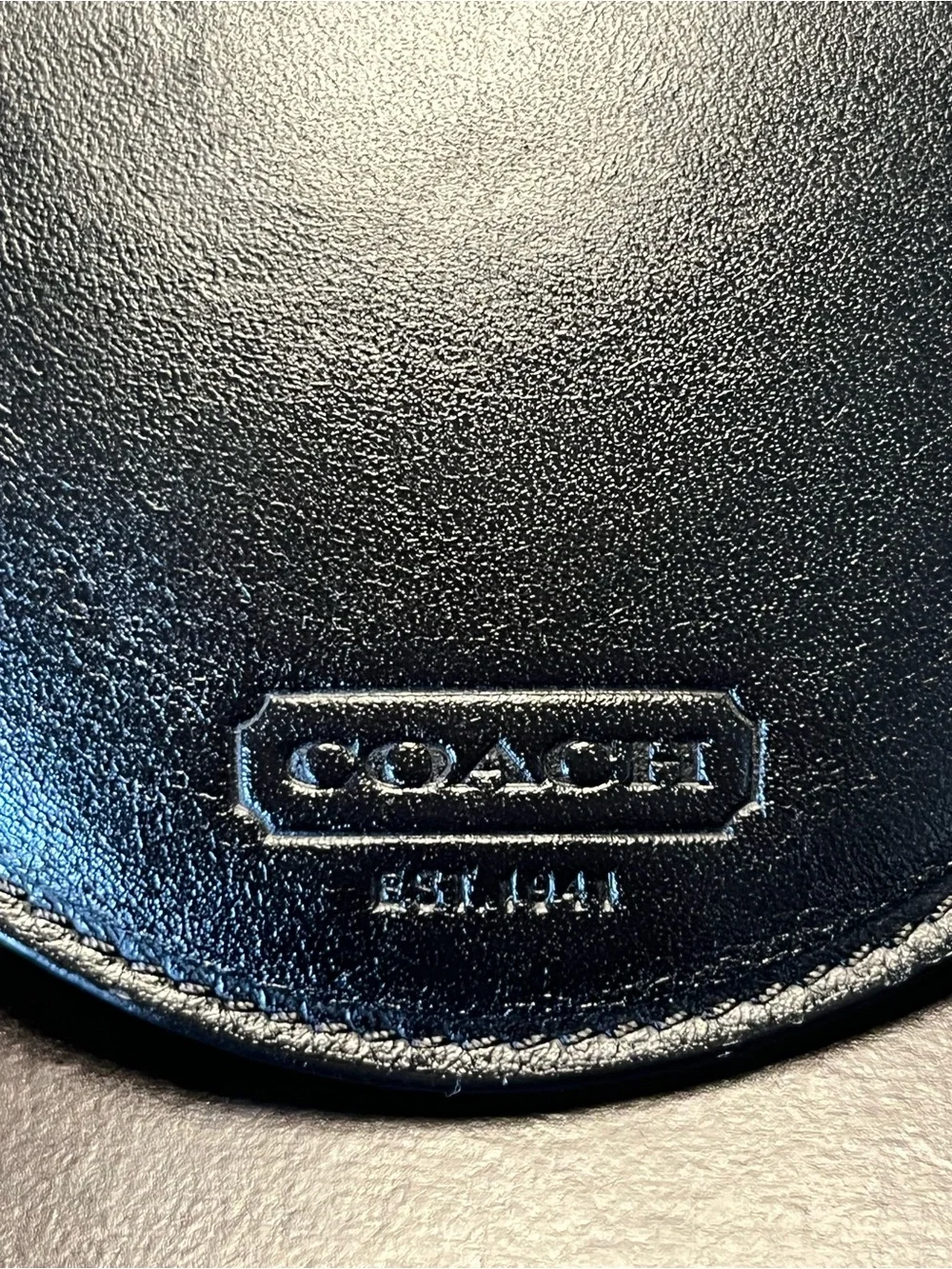 Coach Black Round Leather Zip Coin Pouch vintage EUC - Picture 4 of 9